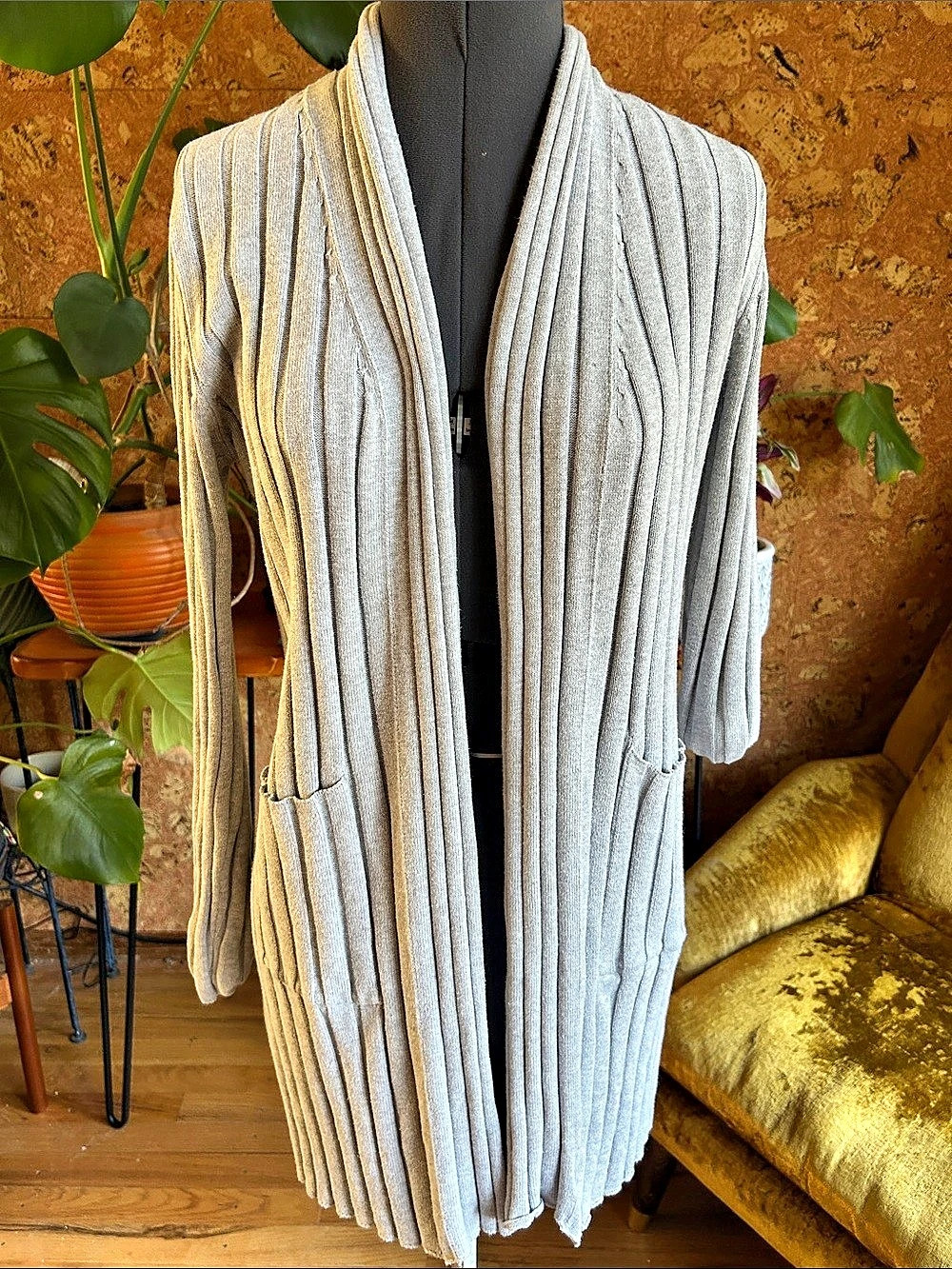 PACT Ribbed Knit Cardigan in Gray Size Medium Like New ✨Organic Cotton✨